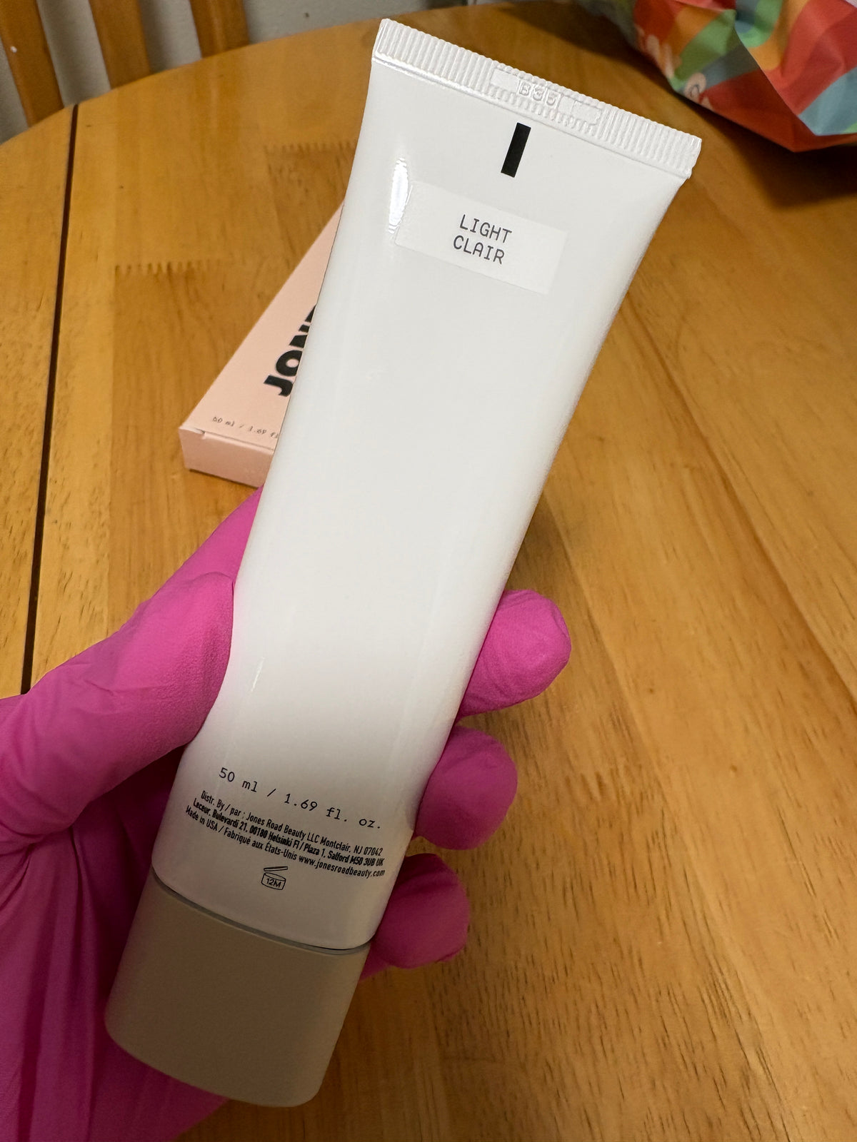 Jones Road Just Enough Tinted Moisturizer ~ LIGHT 1.69floz/50mL - BNIB, Sealed