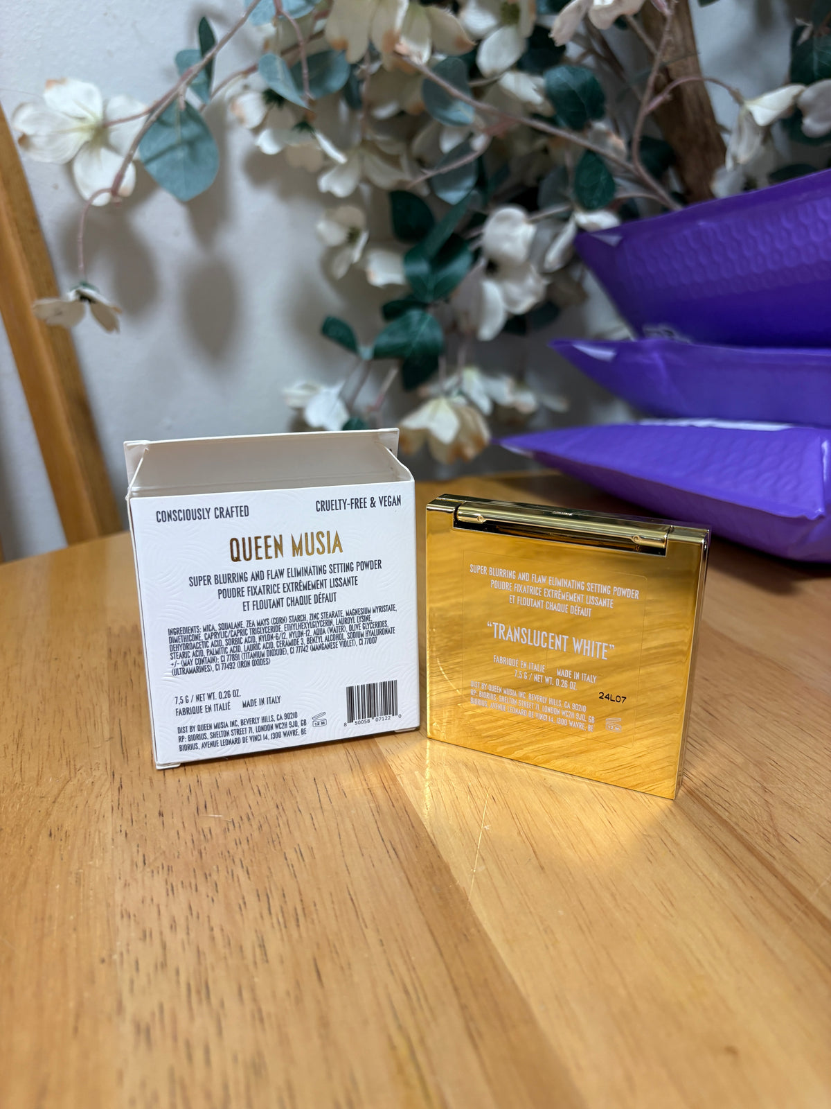 Queen Musia Blurring And Flaw Eliminating Setting Powder Translucent White, BNIB