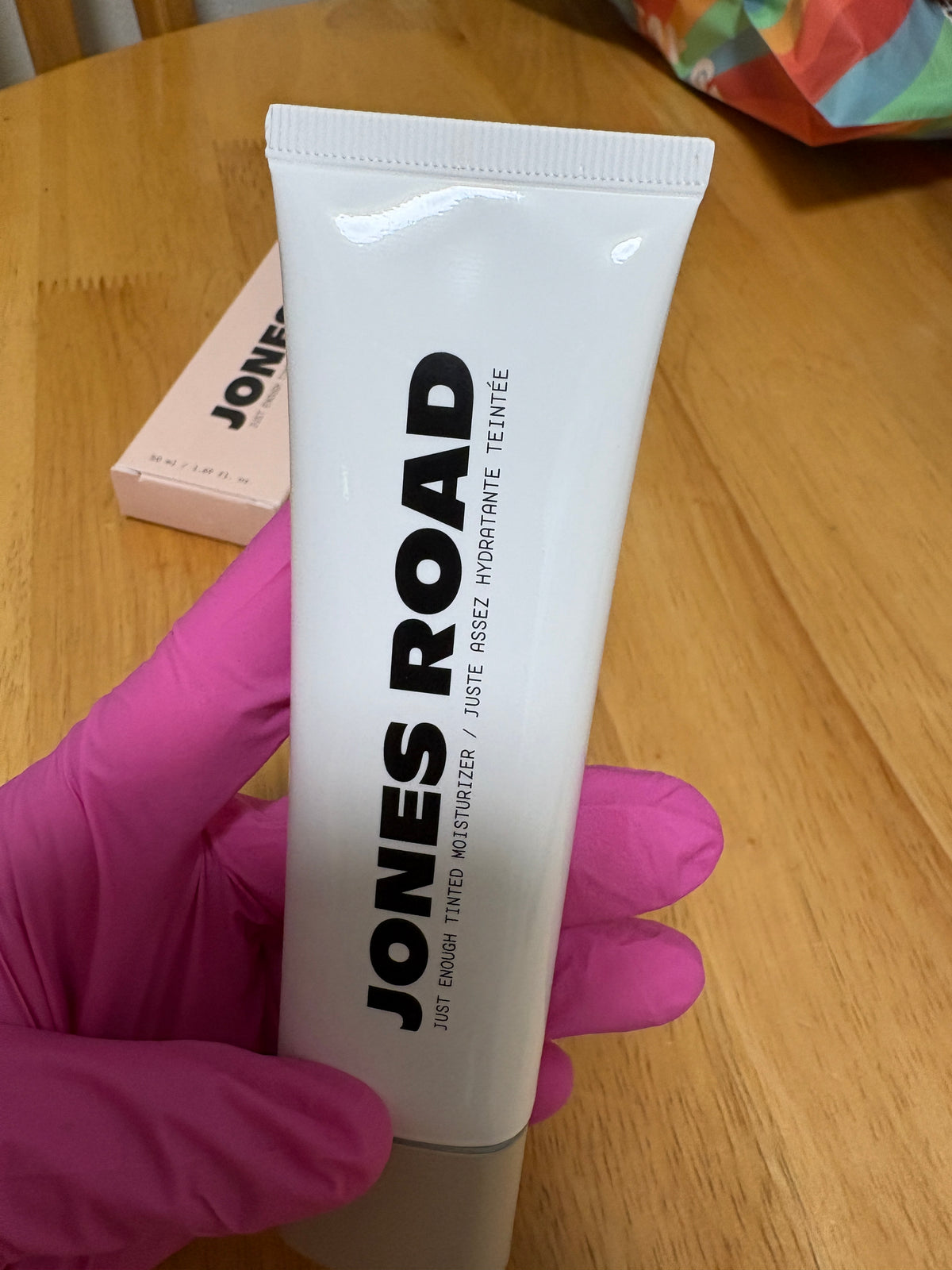 Jones Road Just Enough Tinted Moisturizer ~ LIGHT 1.69floz/50mL - BNIB, Sealed