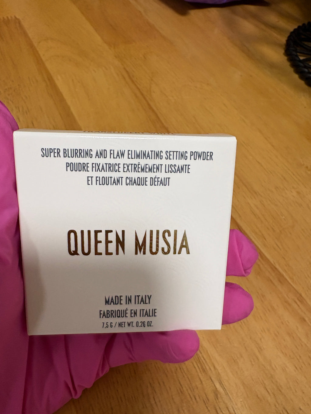Queen Musia Blurring And Flaw Eliminating Setting Powder Translucent White, BNIB