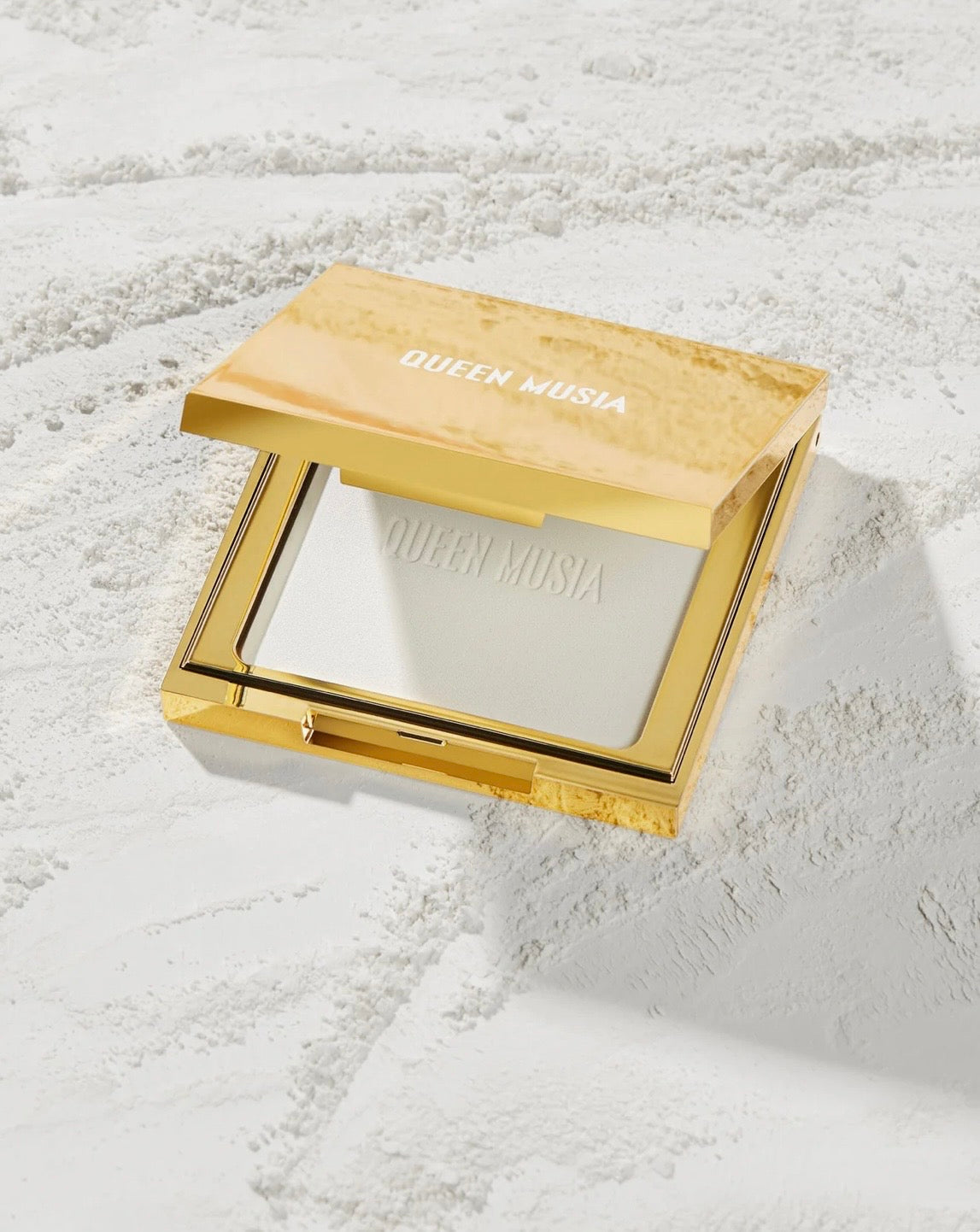 Queen Musia Blurring And Flaw Eliminating Setting Powder Translucent White, BNIB