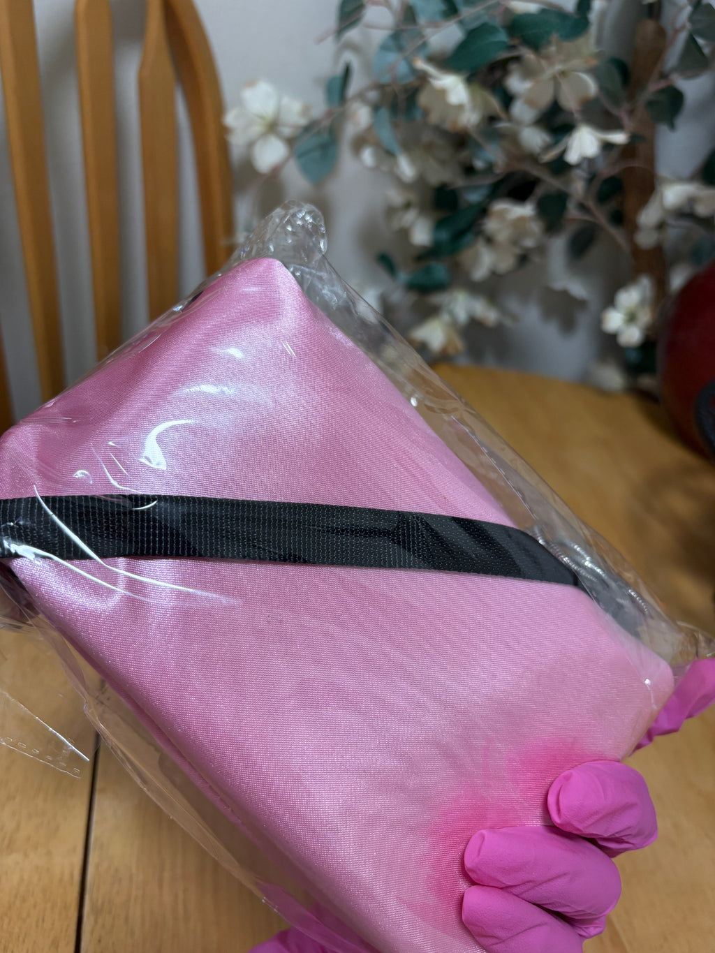 Truly Signature Crystal Pouch Baby Pink Bag W/addt’l Silver Strap 7.1x4.6x2.5 in